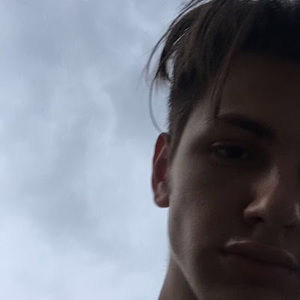 Meet your Posher, Christian